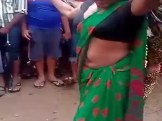 Andhra voluptuous babeh hor roman on road