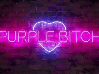 קוספליי mademoiselle יש ל ראשון סקס סרט עם א מְנִיפָה על ידי purple streetwalker